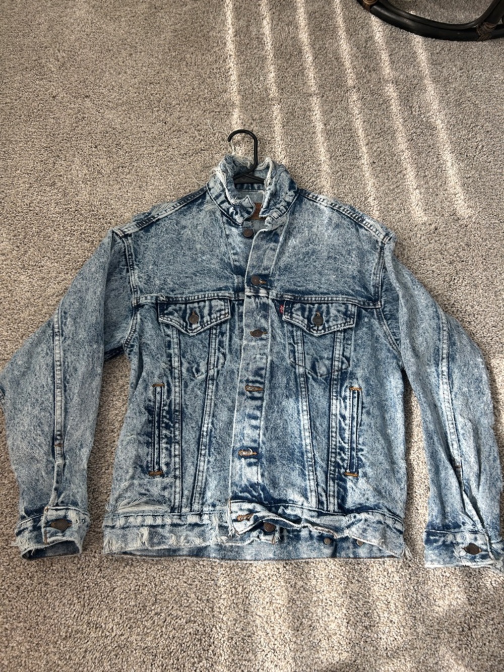 Levi’s Distressed Acid Wash Denim Jacket - Light Blue